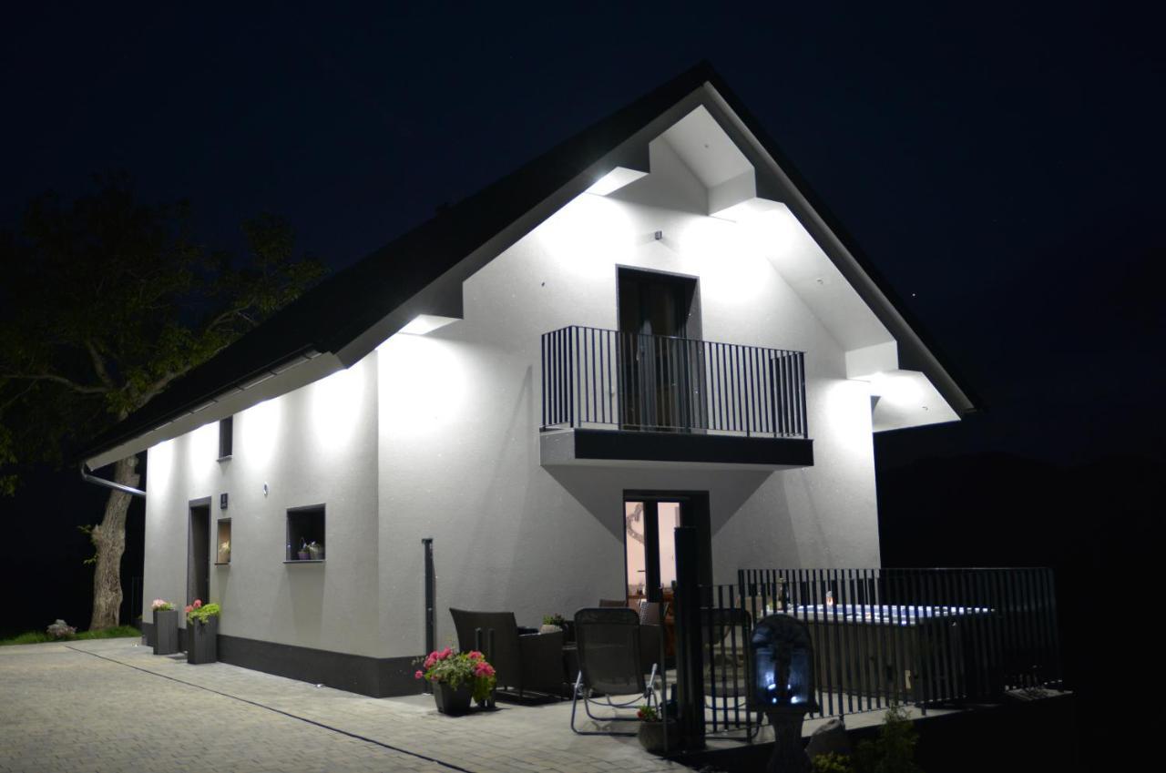 Tanja S Holiday Home In Nature With Sauna And Hot Tub Gorica pri Slivnici Extérieur photo